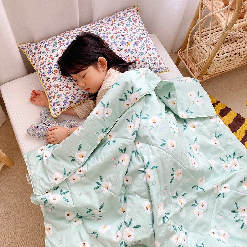 Kindergarten quilt child quilt core student dormitory quilt bedding summer quilt pure cotton air conditioning quilt 1.2 m 1.5