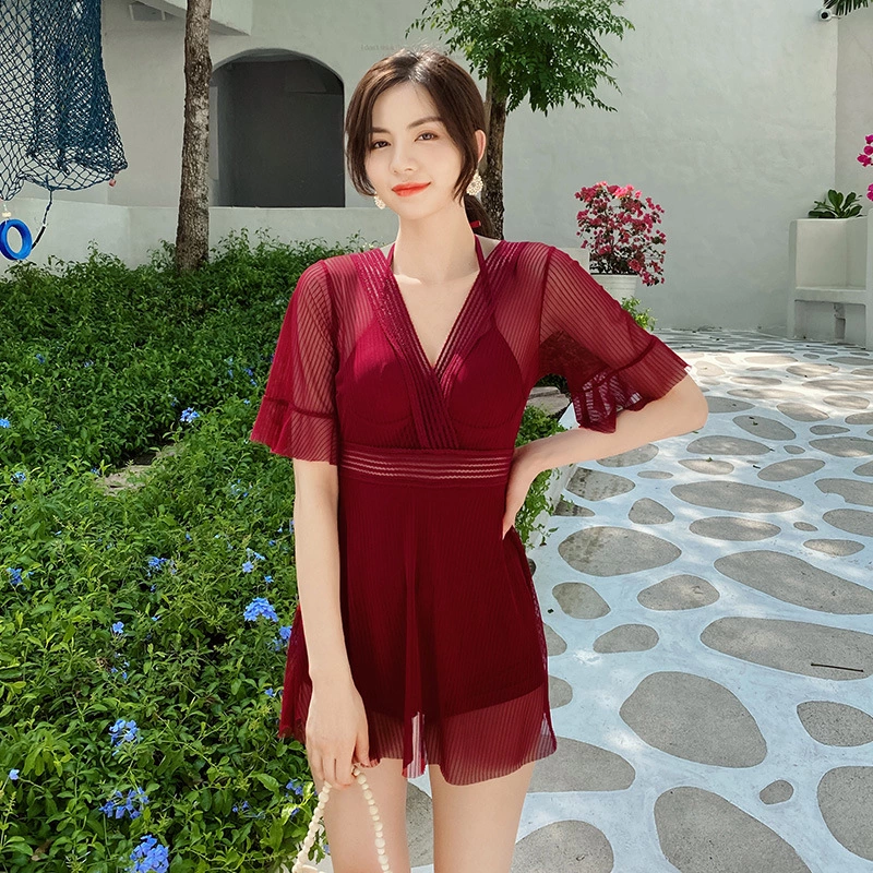 New one-piece swimsuit female fashion solid color was thin seaside beach resort hot spring swimsuit