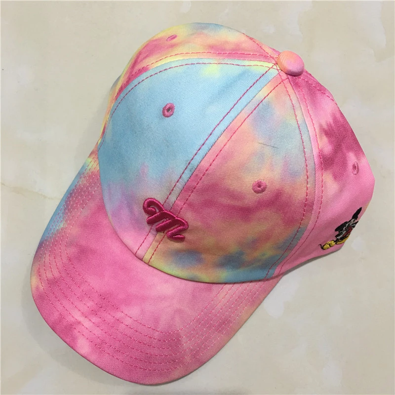 Color wild baseball caps for men and women