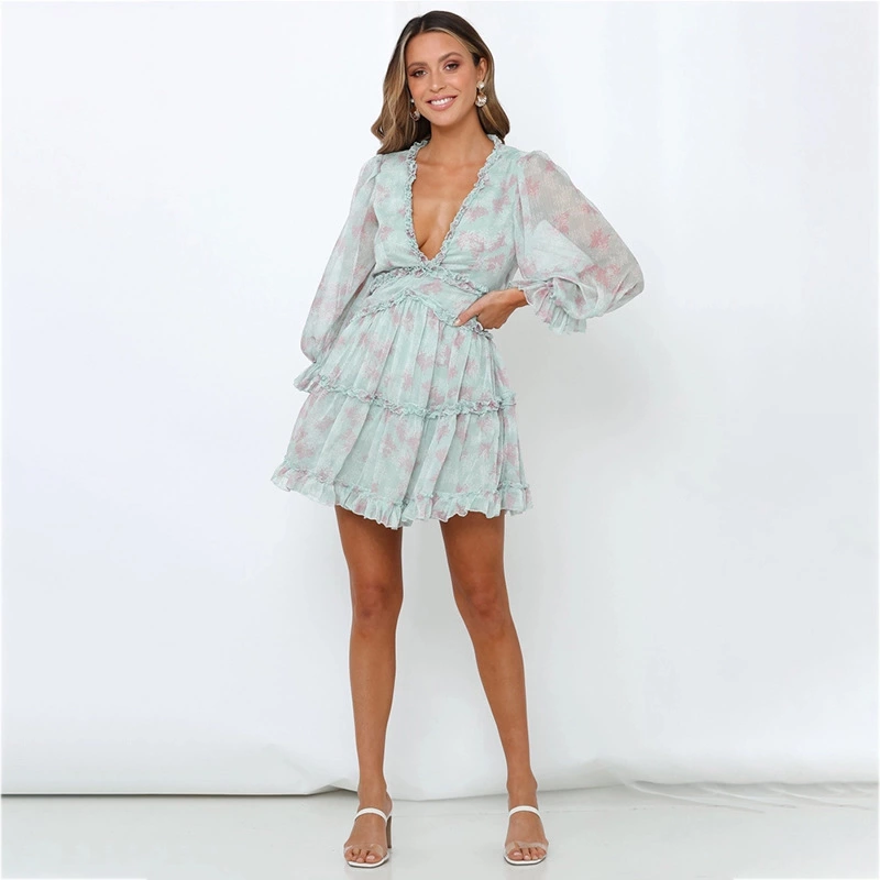 Fashionable short dress women's new lotus leaf V-neck floral cake skirt lantern sleeves hot sale