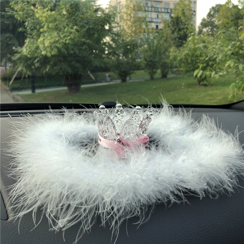 New car decoration creative cute car crown crystal seat type car interior decoration decoration supplies