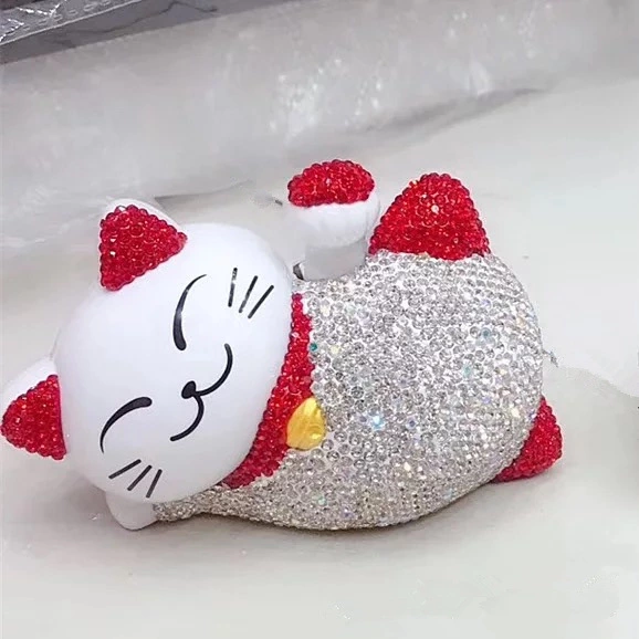 Lucky Cat Car Decoration Creative Diamond Lucky Cat Center Console Decoration Doll Cartoon Car Interior Decoration
